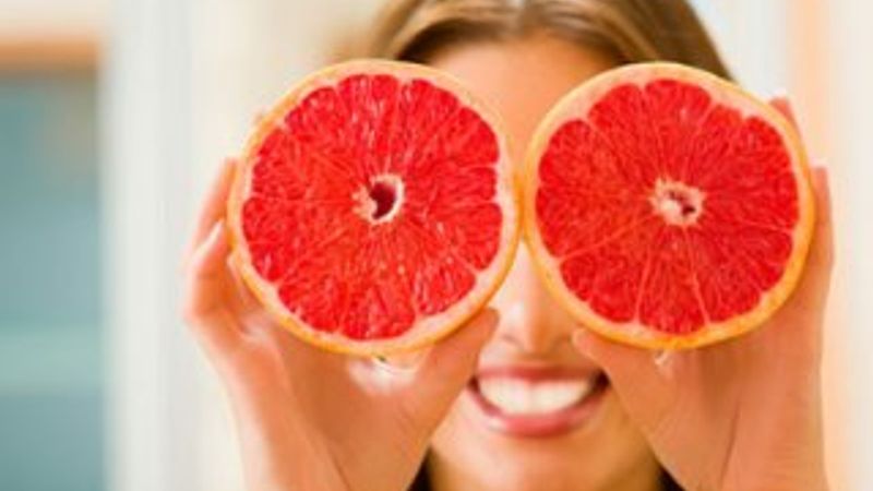 Öğünlerinizde greyfurta da yer verin