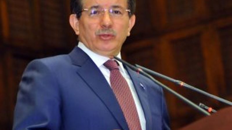 Davutoğlu'ndan Kobani'ye geçiş izni hakkında açıklama