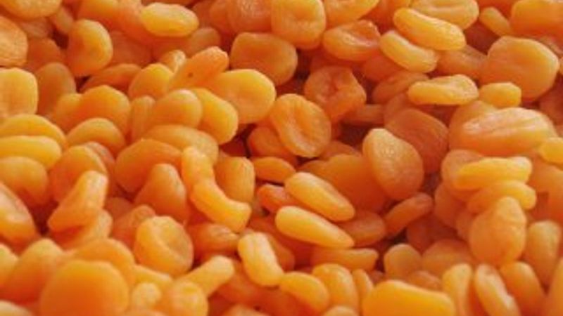 Kayısının ihracatı az getirisi fazla