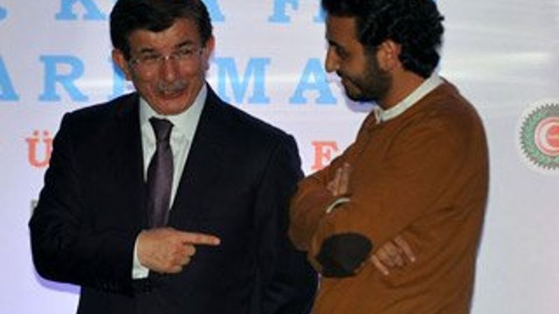 Başbakan Davutoğlu'ndan genç yönetmene hayat dersi