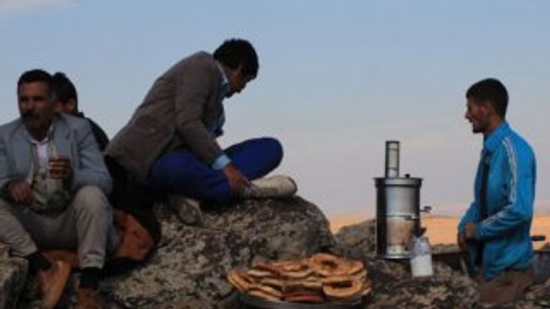 Suriye sınırında çaylı simitli çatışma seyri