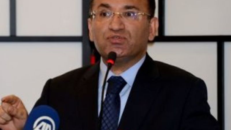 Bekir Bozdağ'dan sekreterya açıklaması