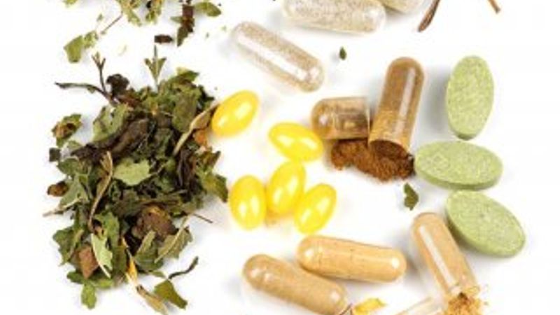 Aktarlarla ilaç firmaları arasındaki rekabet kızıştı