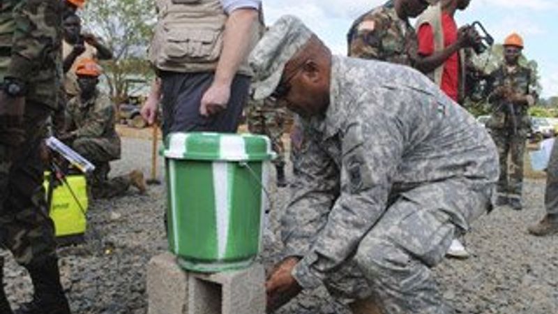 ABD'nin Afrika komutanı karantinada