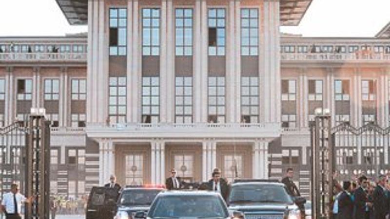 Cumhurbaşkanlığı Sarayı kapılarını açtı İZLE