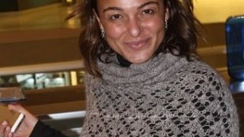 Makyajsız Ziynet Sali