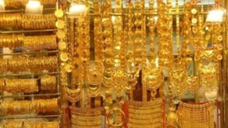 Altın 4 yılın en düşük seviyesine indi