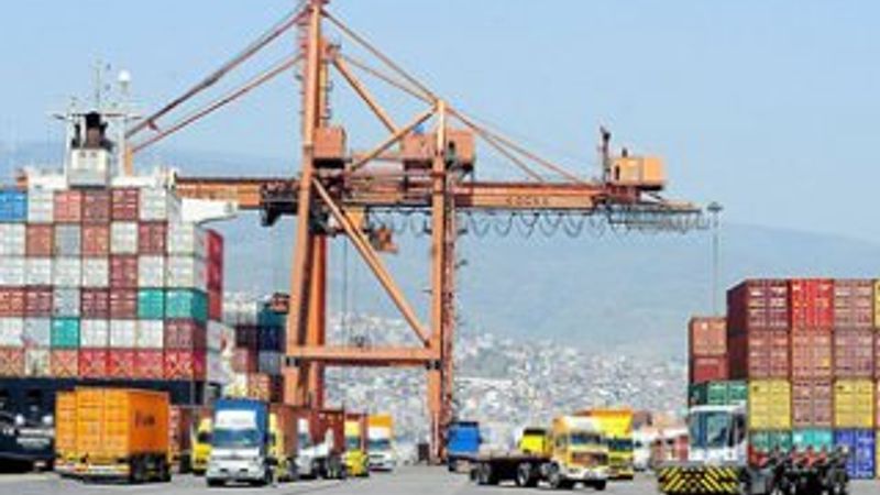 Dış ticaret açığı düştü