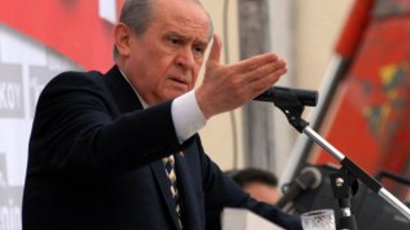 Devlet Bahçeli'den peşmerge eleştirisi
