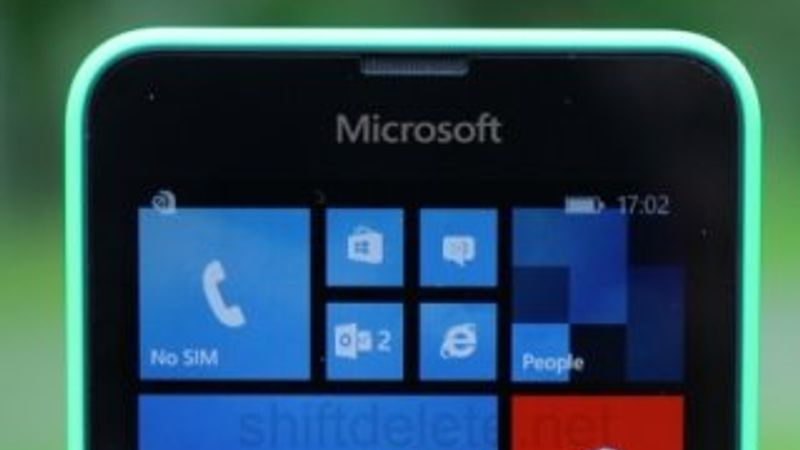 Microsoft logolu ilk telefon sızdırıldı
