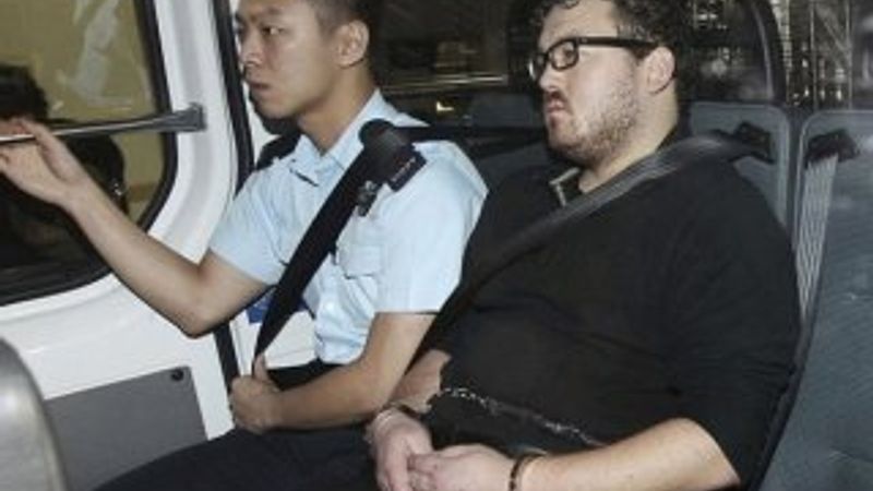 Cambridge mezunu bankacının evinde kadın cesedi bulundu