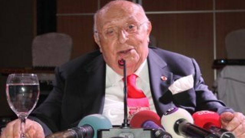 Süleyman Demirel: 100'üncü yaşımı görmek istiyorum İZLE