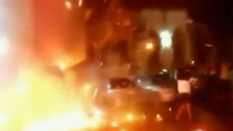 Dilek fenerini yakmak isterken yanacaklardı İZLE