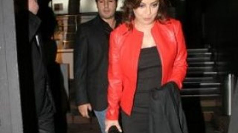 Reza ile Ebru Demet Akalın'a misafir oldu