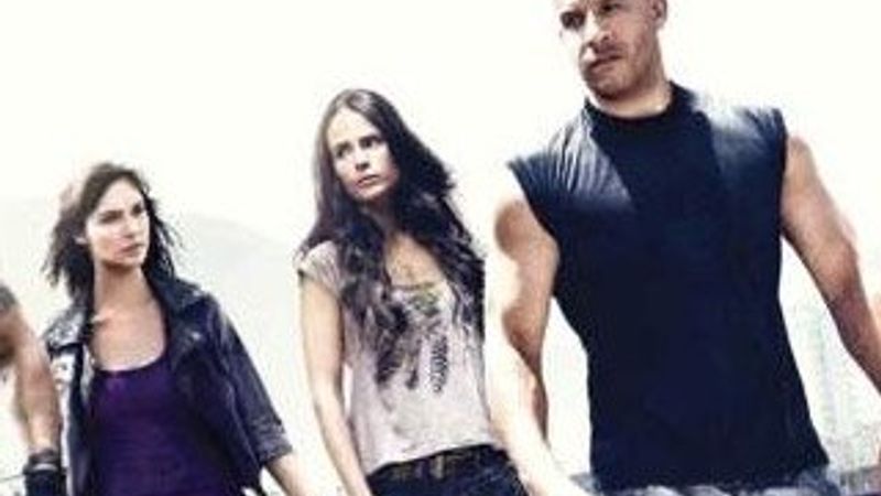 Fast and Furious serisine sekizinci film