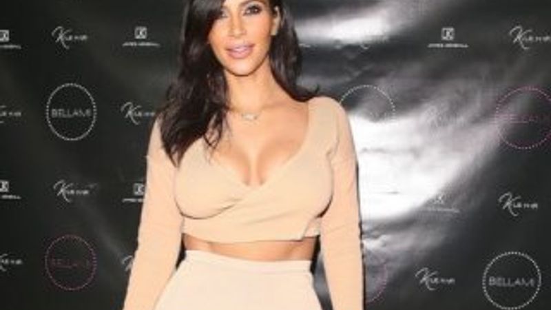Kim Kardashian kızına ada satın alacak