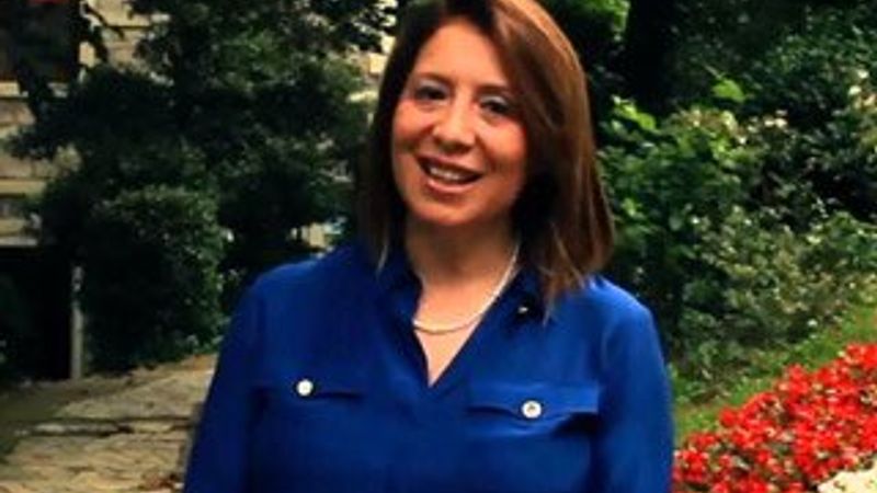 Davutoğlu'nun ekonomi danışmanı Emine Nur Günay kimdir