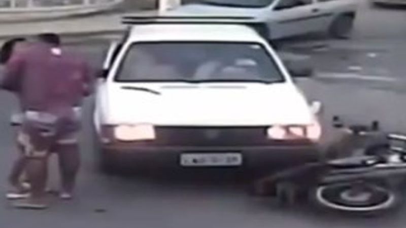 Ölümden dönen çiftin romantik anları İZLE