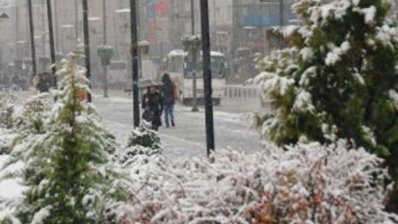 Anadolu'ya kar yağdı