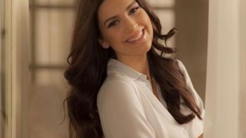 Bergüzar Korel makyajsız görüntülendi