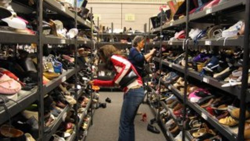 Canikli: 33 bin zehirli ayakkabı piyasada