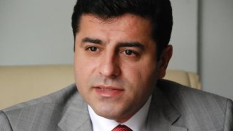 Demirtaş'tan anne örneğiyle Alevi çıkışı