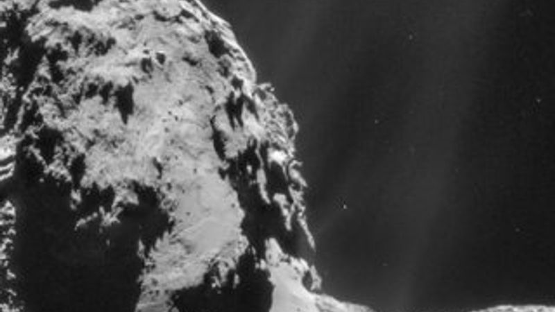 Rosetta, kuyruklu yıldızın dumanını görüntüledi