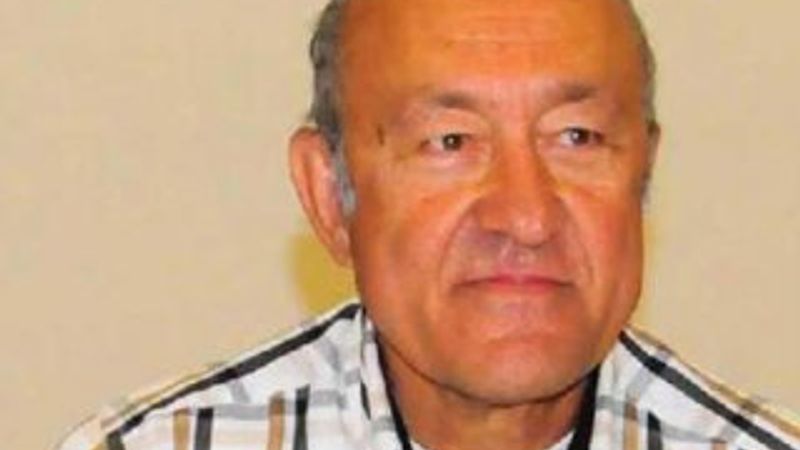 Rennan Pekünlü son dersinde gözyaşlarını tutamadı