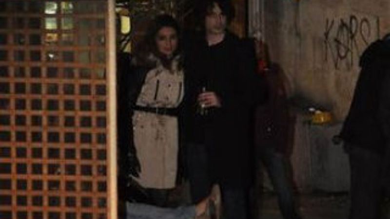 Özgür Mumcu-Bilge Öztürk ikilisi öpüşürken yakalandı