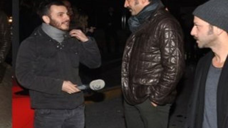 Kızlar Karadayı'ya rahat vermedi