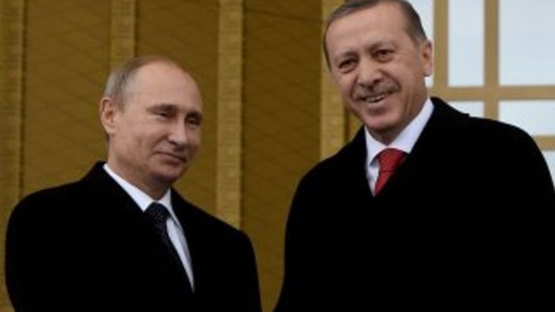 Putin Cumhurbaşkanlığı Sarayı'nda