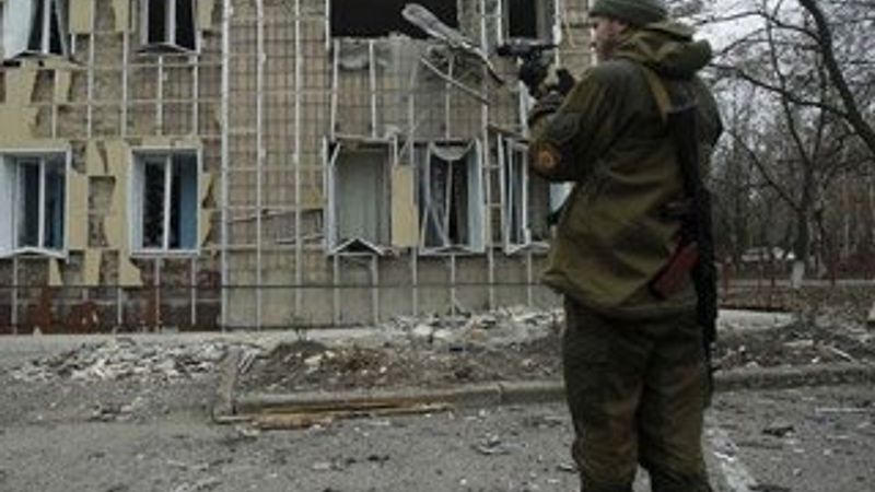 Ukrayna ordusuyla Rus ayrılıkçılar arasında çatışmalar