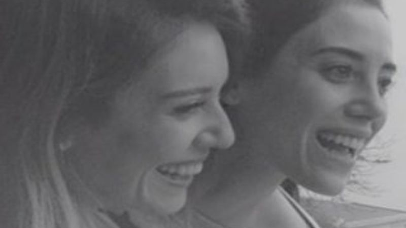 Sinem Kobal'a dost tesellisi