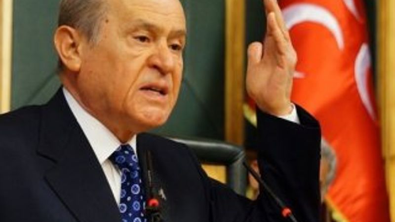 Devlet Bahçeli'den Başbakan Davutoğlu'na şahin benzetmesi İZLE