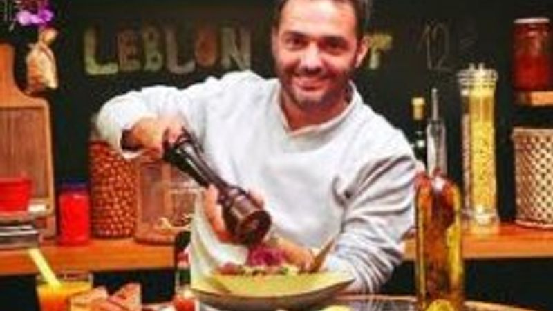 Arda Türkmen: Ünlü rock grubuna kuzu çevirme yaptım