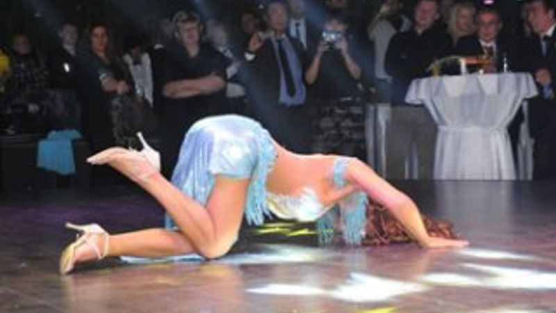 Asena Belarus'ta coştu