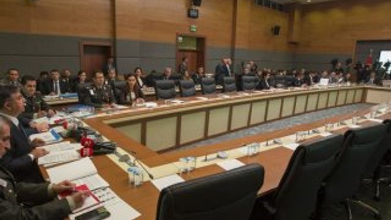 Bedelli toplantısının önüne geçen fotoğraf