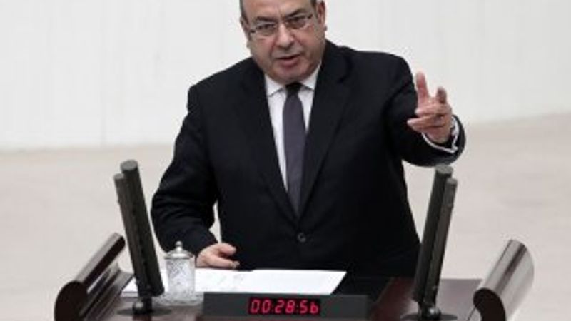 Hasip Kaplan'dan Yırca'daki zeytin ağacı isyanı