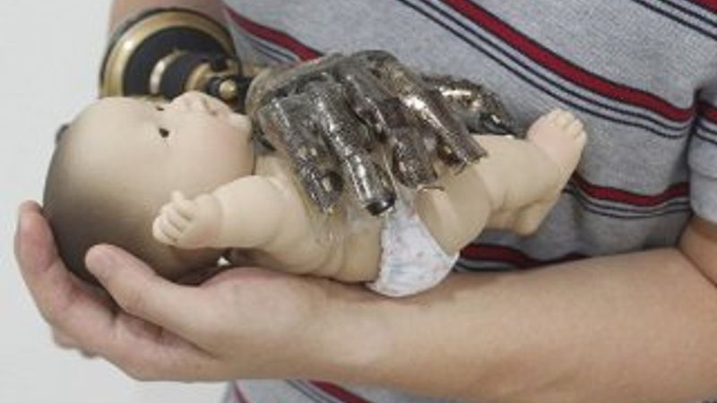 Güney Kore'de süper akıllı yapay deri geliştirildi