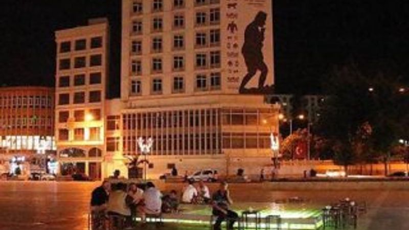 Diyarbakır'da Şeyh Said Meydanı tabelaları dikildi