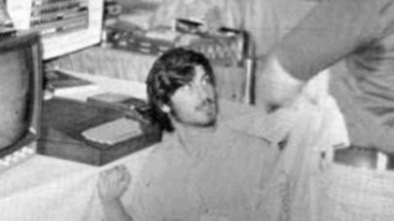 Steve Jobs'ın ilk bilgisayarı The Apple 1 satıldı