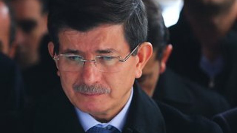 Davutoğlu gözyaşlarını tutamadı