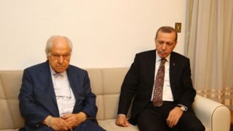 Erdoğan'dan Nuri Pakdil'e sürpriz ziyaret