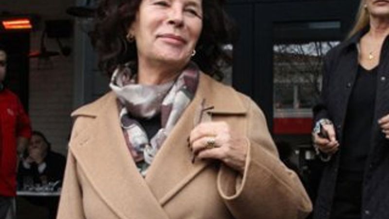 Hülya Koçyiğit'in makyajsız hali şaşırttı