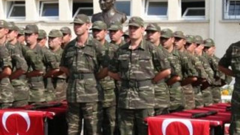 Bedelli askerliğe 2 günde binlerce kişi başvurdu