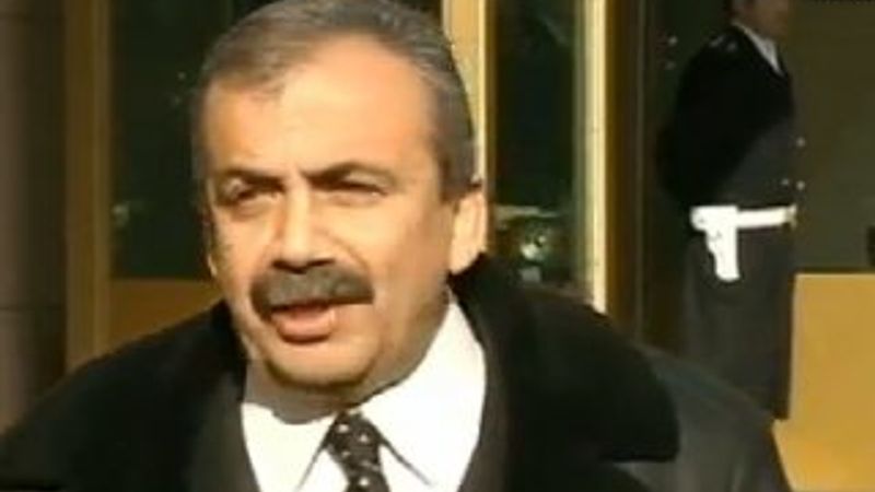 Sırrı Süreyya Önder seçim anketlerini açıkladı İZLE