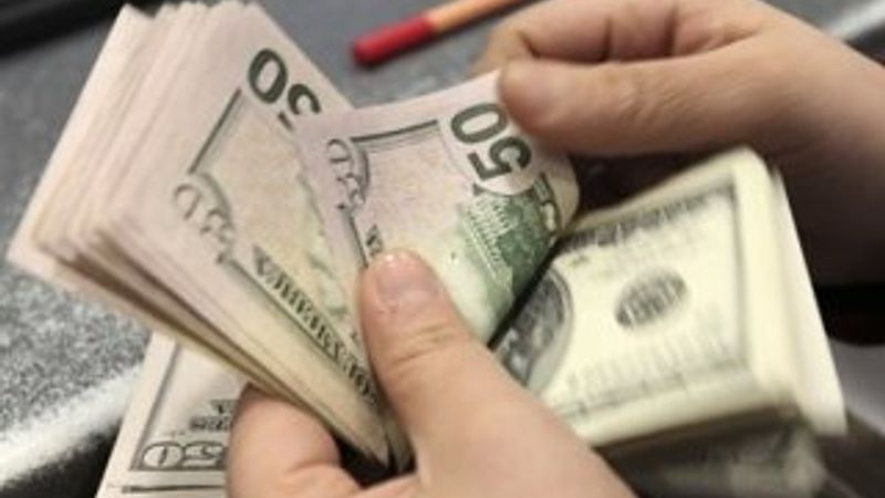 Dolar iç piyasada 2,32'yi aştı