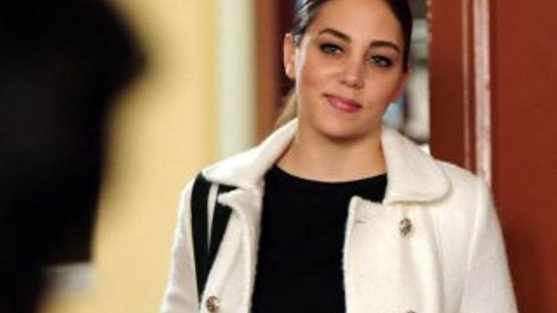 Kara Para Aşk'a güzel komiser