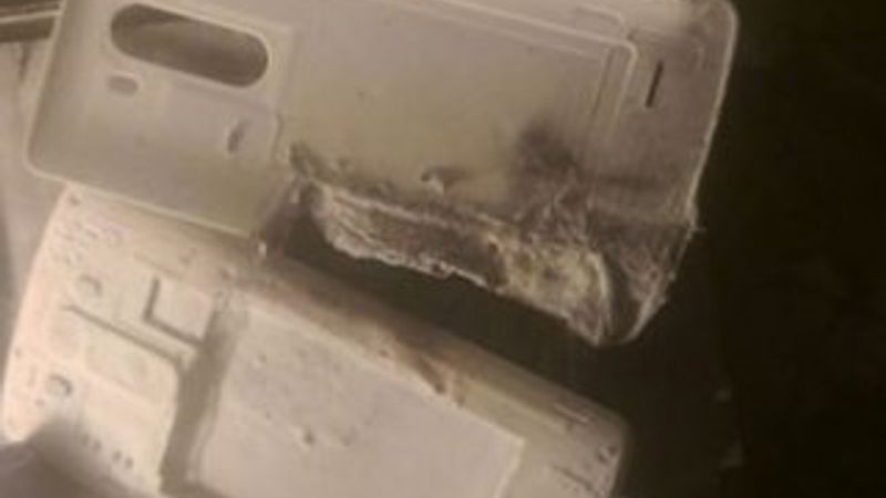 LG'nin akıllı telefonu G3 patladı