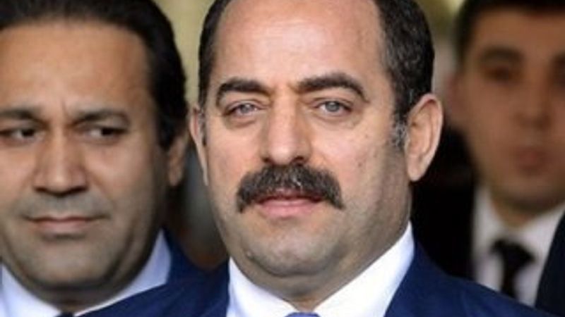 Zekeriya Öz'ün tweet'ine süper kapak